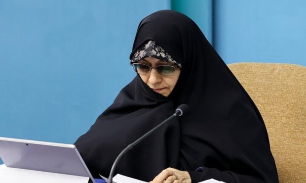 نشست عرصه کارآفرینی زنان با حضور بازرگانان و تولیدکنندگان نشست عرصه کارآفرینی زنان با حضور بازرگانان و تولیدکنندگان