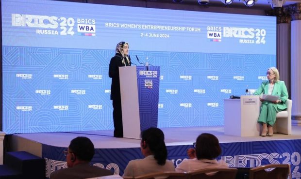 تریبون بریکس در دست زنان؛ایده های بانوان ایرانی چه بود؟ تریبون بریکس در دست زنان؛ایده های بانوان ایرانی چه بود؟