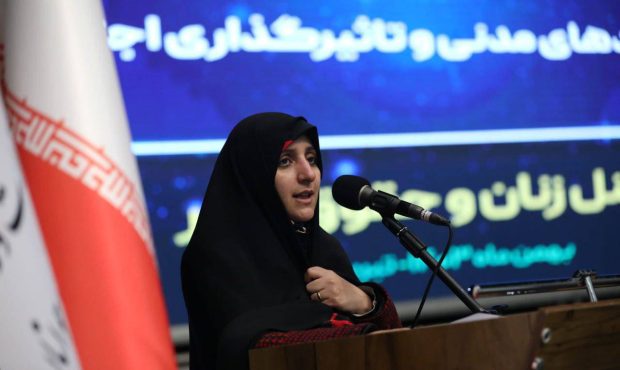 تأکید معاون رئیسجمهور بر نقش زنان در توسعه اقتصادی و اجتماعی تأکید معاون رئیسجمهور بر نقش زنان در توسعه اقتصادی و اجتماعی