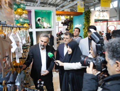 افتتاح چهاردهمین نمایشگاه بینالمللی مادر، نوزاد و کودک با حمایت معاونت امور زنان و خانواده و وزارت بهداشت، درمان و آموزش پزشکی افتتاح چهاردهمین نمایشگاه بینالمللی مادر، نوزاد و کودک با حمایت معاونت امور زنان و خانواده و وزارت بهداشت، درمان و آموزش پزشکی