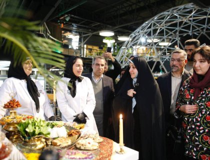 نمایشگاه دستاوردهای زنان ایرانی برگزار شد نمایشگاه دستاوردهای زنان ایرانی برگزار شد